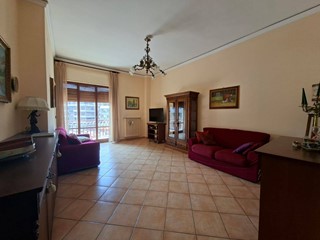 Appartamento in Vendita a Avellino, 160'000&euro;, 156 m²