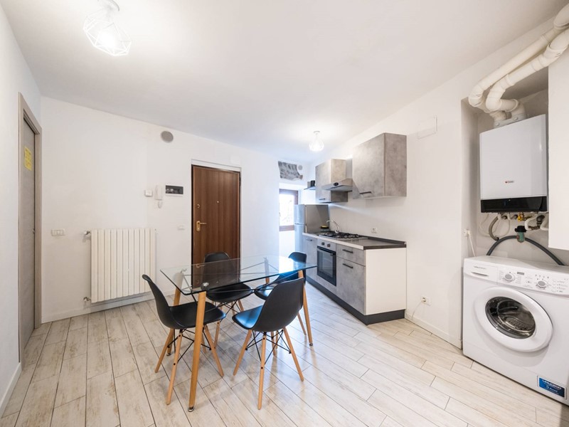 Bilocale in Vendita a Alzano Lombardo, 75'000€, 50 m²