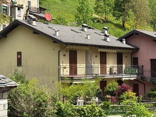 Quadrilocale in Vendita a Santa Brigida, 49'000€, 79 m²