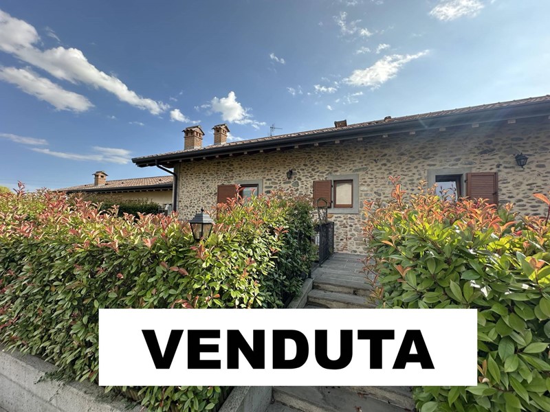 Villetta a schiera in Vendita a Ranica, 189'000€, 98 m²