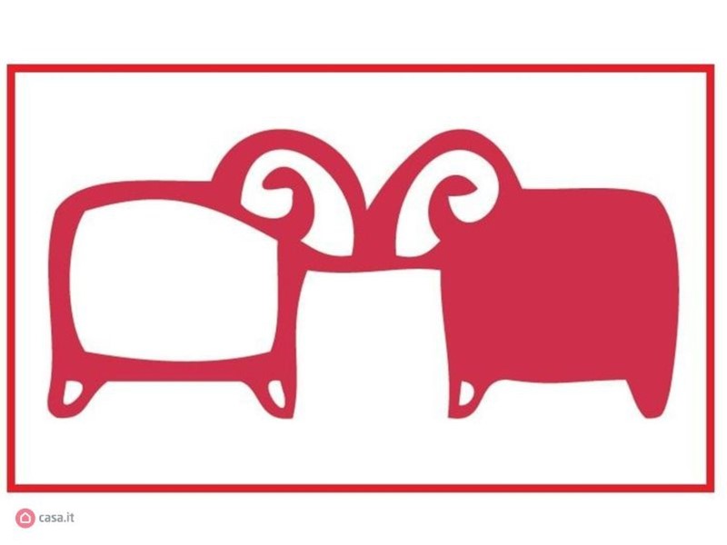 Attività commerciale in Vendita a Genova, 290'000€, 100 m²