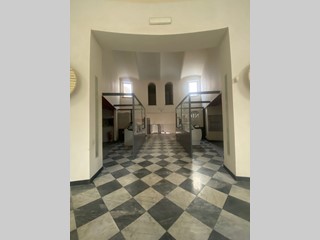 Immobile commerciale in Affitto a Genova, 3'200€, 550 m²