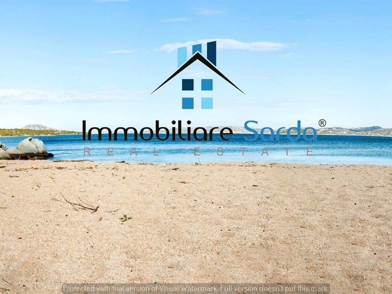 Terreno edificabile in Vendita a Santa Teresa Gallura, 530'000€, 5036 m²