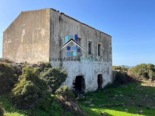 Rustico in Vendita a Aglientu, 402 m²