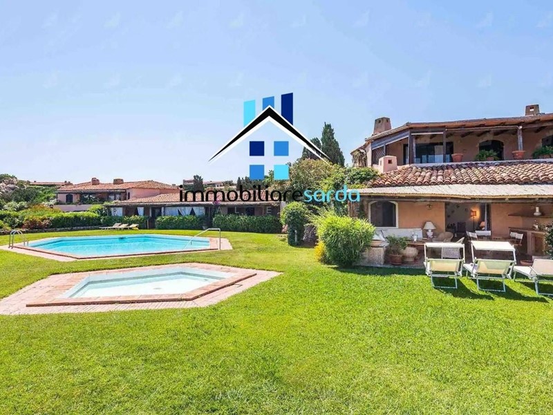 Appartamento in Vendita a Arzachena, 650'000€, 114 m²