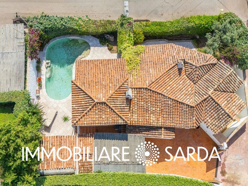 Villa in Vendita a Arzachena, 890'000€, 225 m²