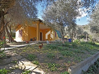 Casa Indipendente in Vendita a Sanremo, 190'000€, 62 m²