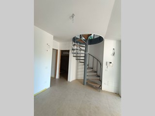 Appartamento in Vendita a Sutri, 310'000€, 150 m²