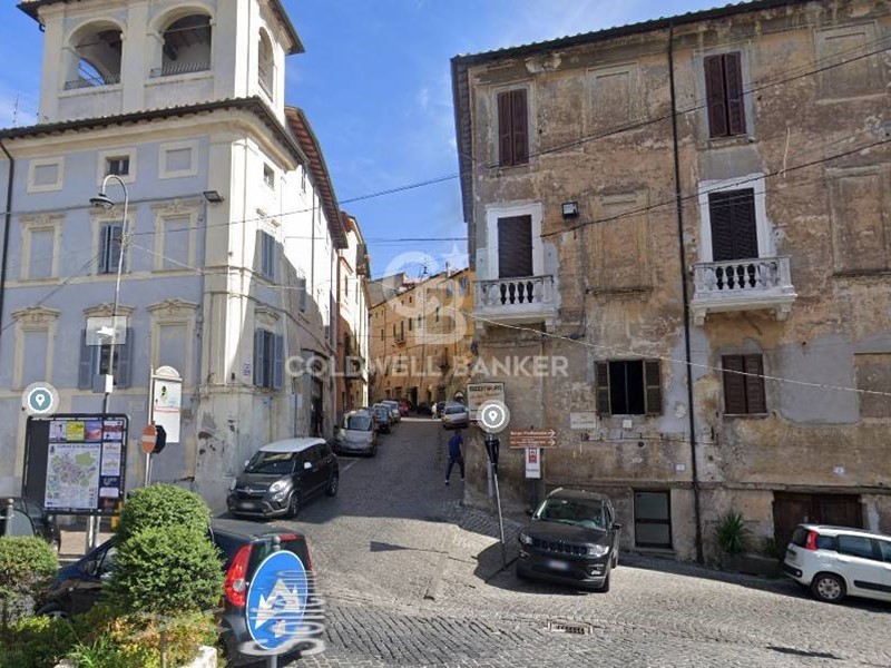 Appartamento in Vendita a Ronciglione, 69'000€, 60 m²
