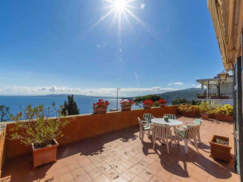 Appartamento in Vendita a Monte Argentario, 750'000€, 214 m²