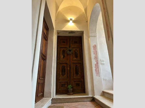 Quadrilocale in Vendita a Mantova, 700'000&euro;, 250 m²