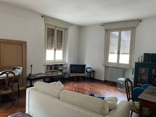 Trilocale in Vendita a Mantova, 180'000&euro;, 140 m²