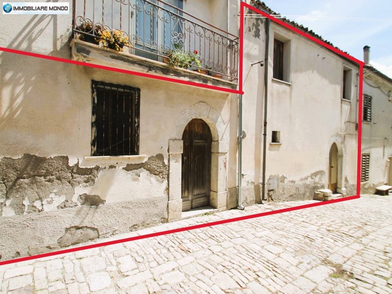 Casa Indipendente in Vendita a Casacalenda, 13'000€, 111 m²