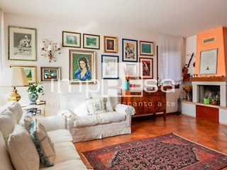 Casa Semi Indipendente in Vendita a Silea, 440'000€, 250 m²