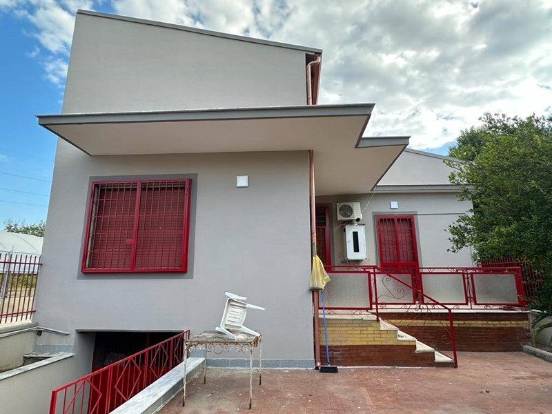 Casa Indipendente in Vendita a Casagiove, 220'000€, 230 m²