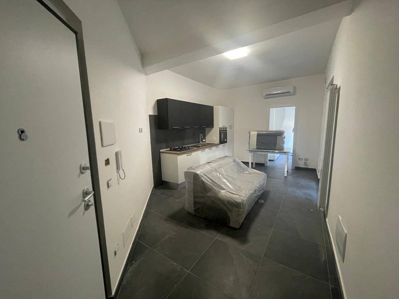 Bilocale in Affitto a Caserta, 700€, 65 m²