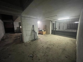 Magazzino in Vendita a Caserta, 55'000€, 95 m²