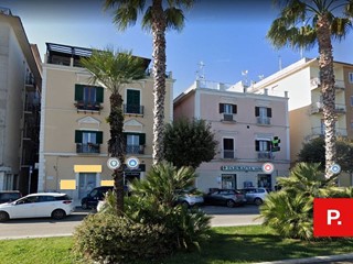 Appartamento in Affitto a Gaeta, 2'500€, 155 m²