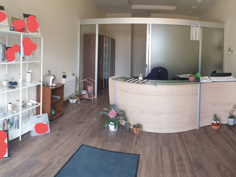 Attività commerciale in Vendita a Ascoli Piceno, 160'000€, 44 m²