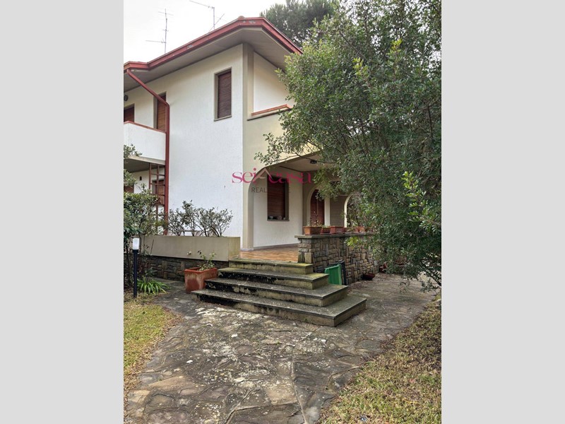 Casa Indipendente in Vendita a Grosseto, 350'000&euro;, 102 m²