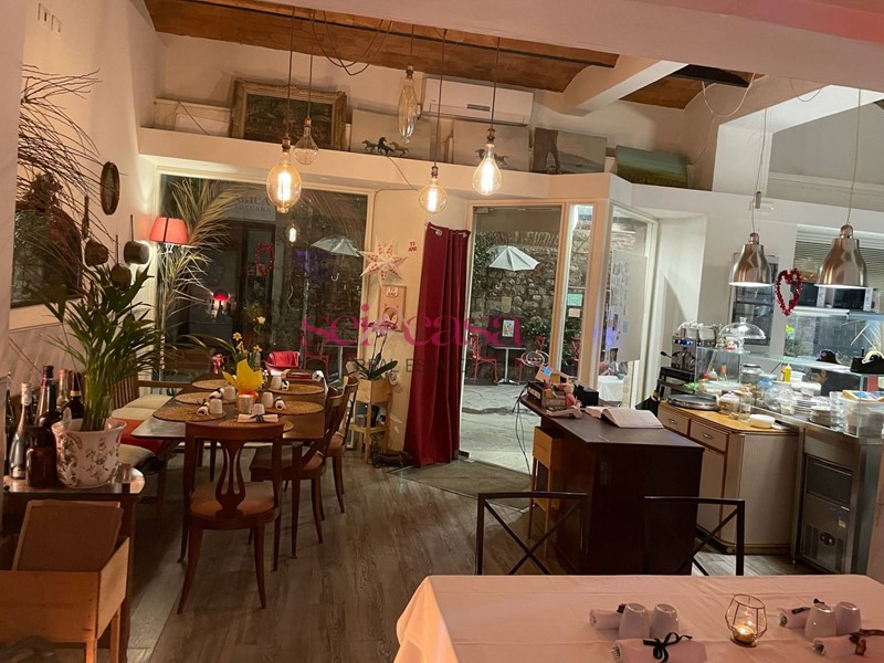 Attività commerciale in Vendita a Grosseto, 150'000€, 100 m²