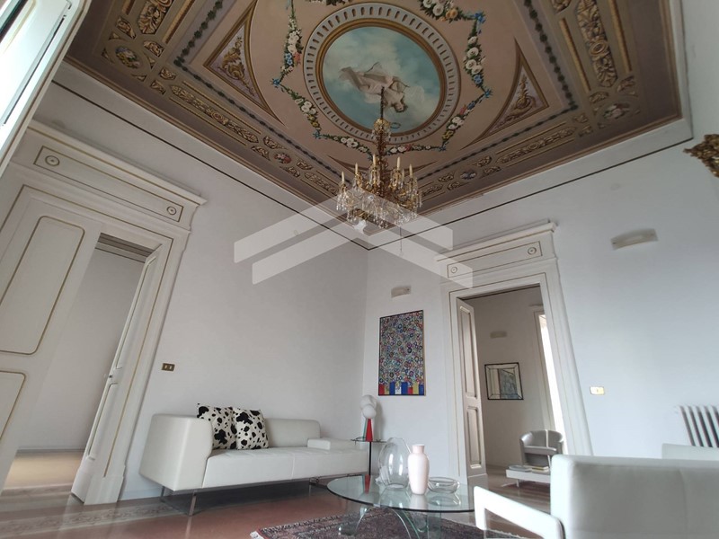 Appartamento in Vendita a Campobasso, 250 m²