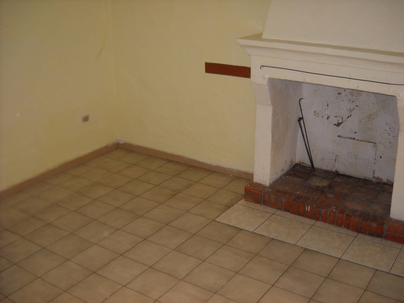 Bilocale in Vendita a Guardialfiera, 32'000€, 51 m²