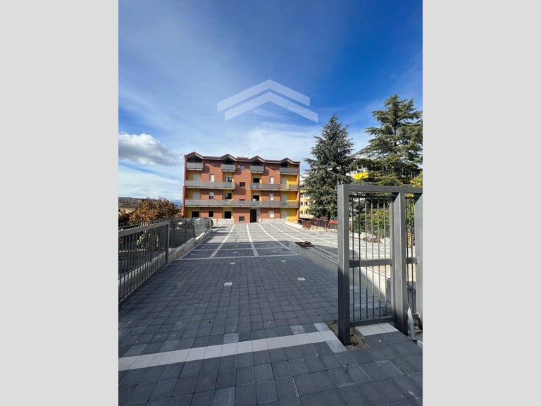 Trilocale in Vendita a Campobasso, 190'000€, 90 m²
