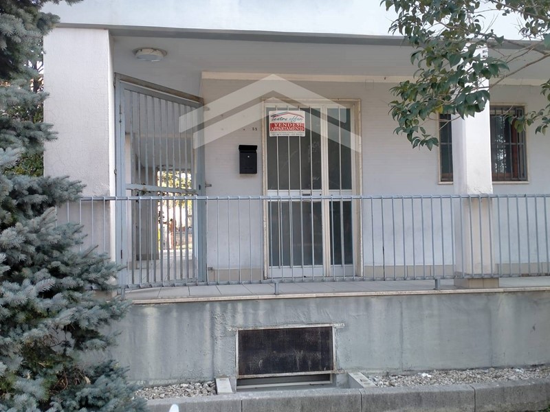 Attività commerciale in Vendita a Campobasso, 30'000€, 25 m²