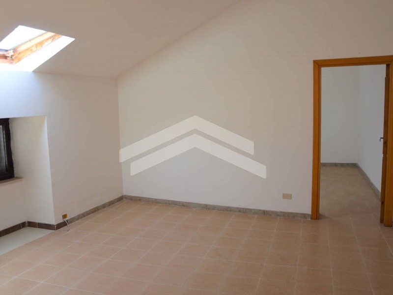 Attico in Vendita a Guardialfiera, 14'000€, 54 m²