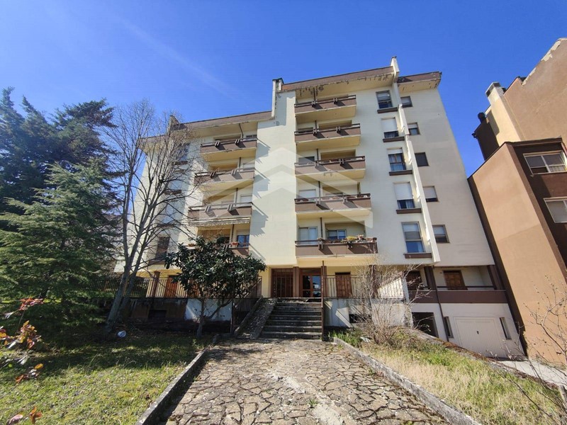 Appartamento in Vendita a Campobasso, 183'000€, 170 m²