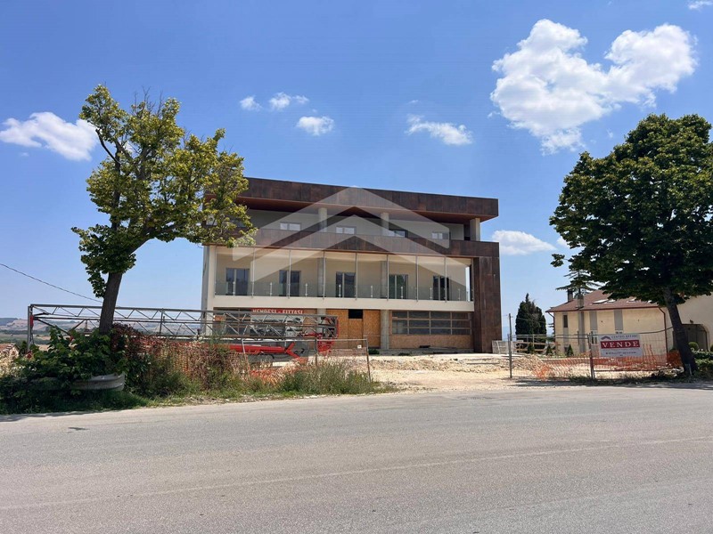 Appartamento in Vendita a Campobasso, 300'000€, 130 m²