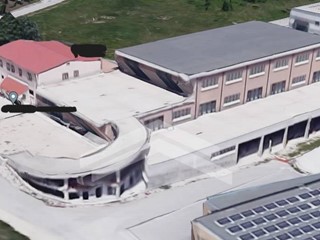 Immobile commerciale in Affitto a Campobasso, 900€, 315 m²