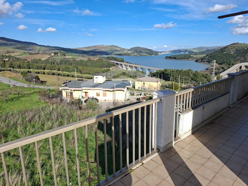 Appartamento in Vendita a Guardialfiera, 70'000&euro;, 110 m²