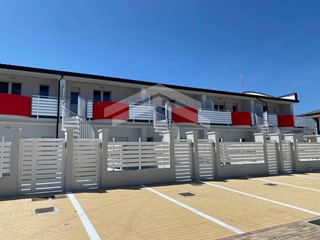 Trilocale in Vendita a Montenero di Bisaccia, 155'000&euro;, 60 m²