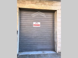 Immobile commerciale in Affitto a Campobasso, 500€, 45 m²