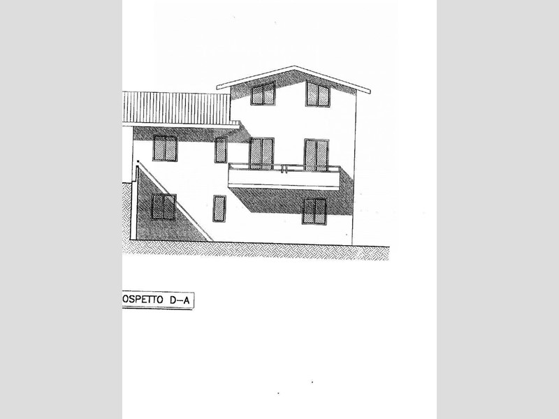 Quadrilocale in Vendita a Oratino, 100'000€, 300 m²