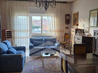 Appartamento in Vendita a Campobasso, 135'000€, 146 m²