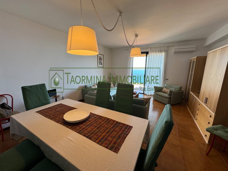 Bilocale in Vendita a Taormina, 270'000€, 80 m²