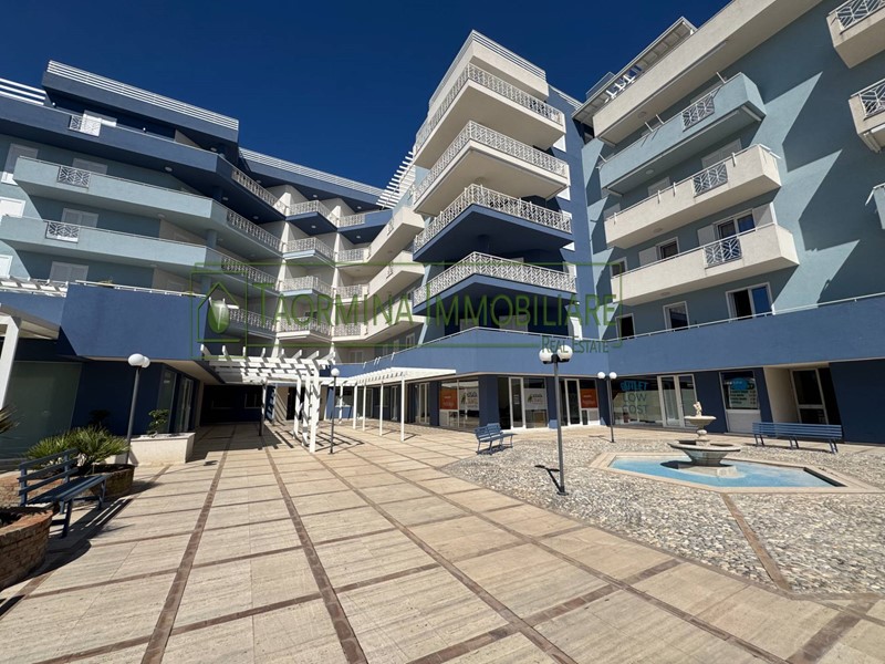 Monolocale in Affitto a Giardini Naxos, 30 m²