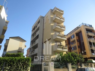 Ufficio in Vendita a Cagliari, 145'000&euro;, 43 m²