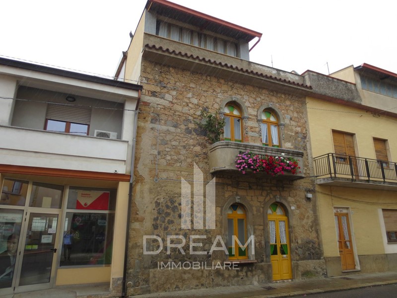 Casa Indipendente in Vendita a Guspini, 100'000€, 120 m²