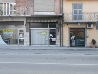 Immobile commerciale in Vendita a San Benedetto del Tronto, 120'000€, 94 m²