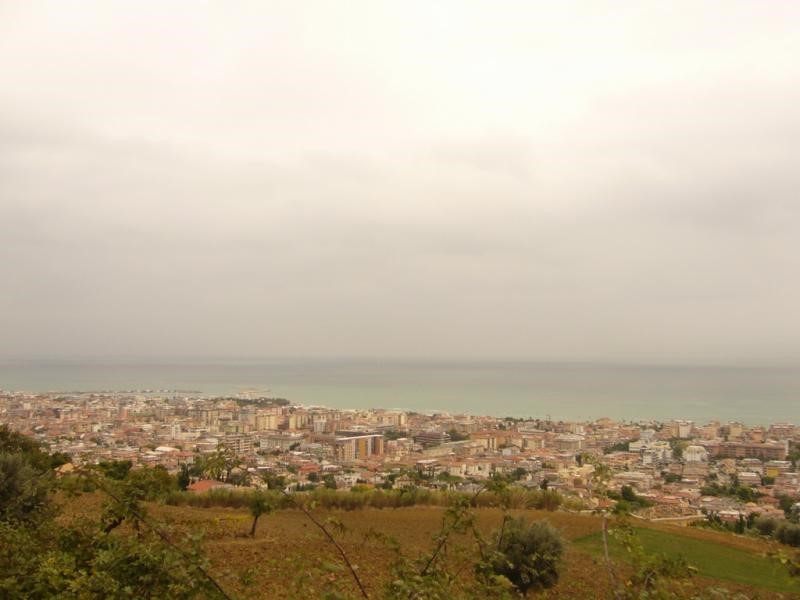 Terreno agricolo in Vendita a San Benedetto del Tronto, 22000 m²