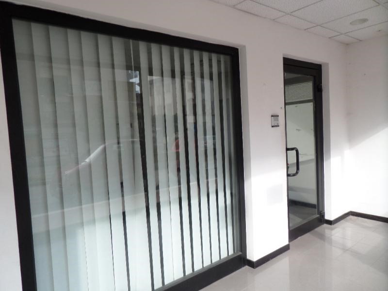 Ufficio in Vendita a Grottammare, 230 m²