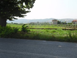 Terreno agricolo in Vendita a Spinetoli, 40'000€, 2000 m²