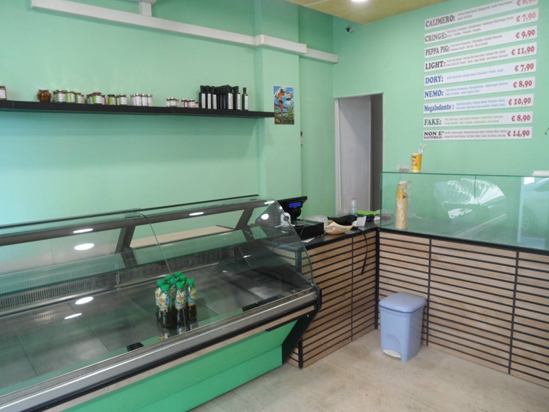 Immobile commerciale in Affitto a San Benedetto del Tronto, 1'200€, 50 m²