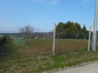 Terreno edificabile in Vendita a Colonnella, 50'000€, 1000 m²