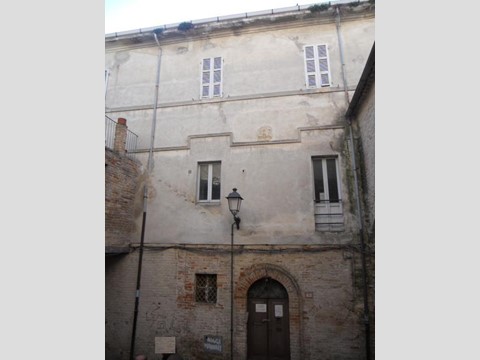 Casa Indipendente in Vendita a Monteprandone, 135'000€, 300 m²