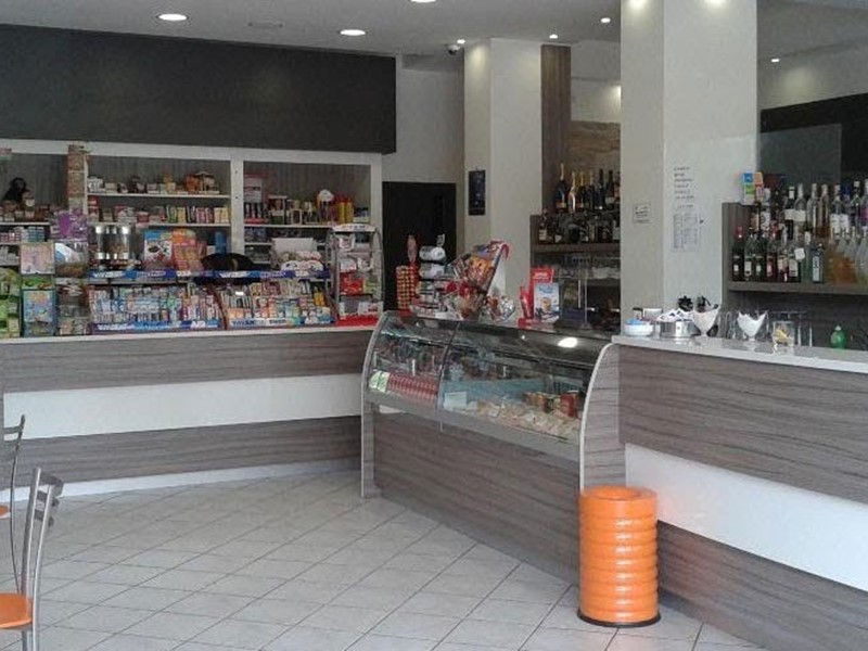 Attività commerciale in Vendita a San Benedetto del Tronto, 250'000€, 120 m²